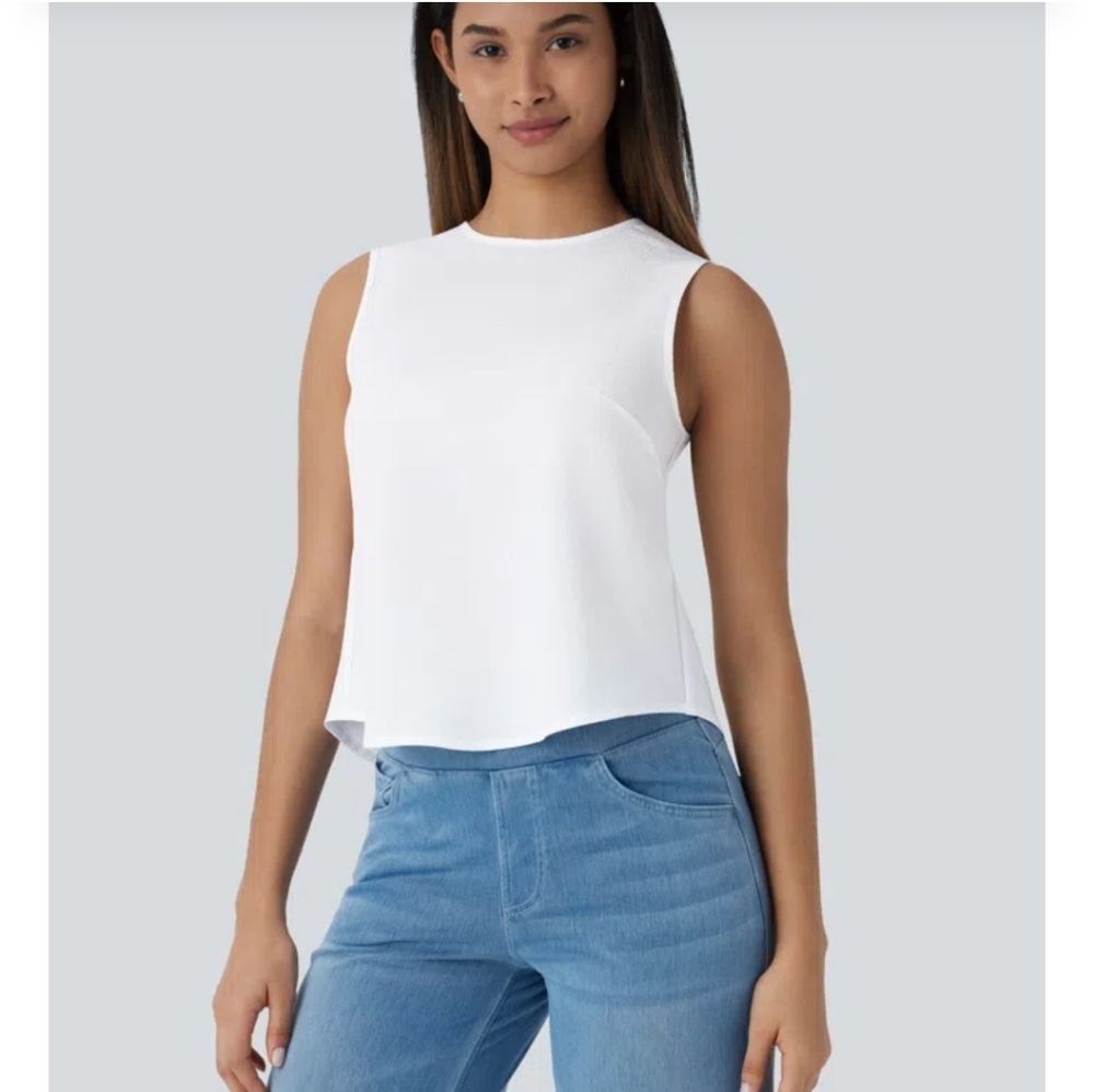 NWT Halara Round Neck Sleeveless Tie Back Casual Top Sz. S Tank Blouse - Picture 2 of 4